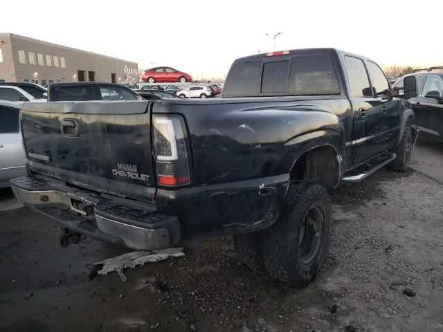Photo 3 from auction – 2005 CHEVROLET SILVERADO with VIN 1GCJK33245F935975