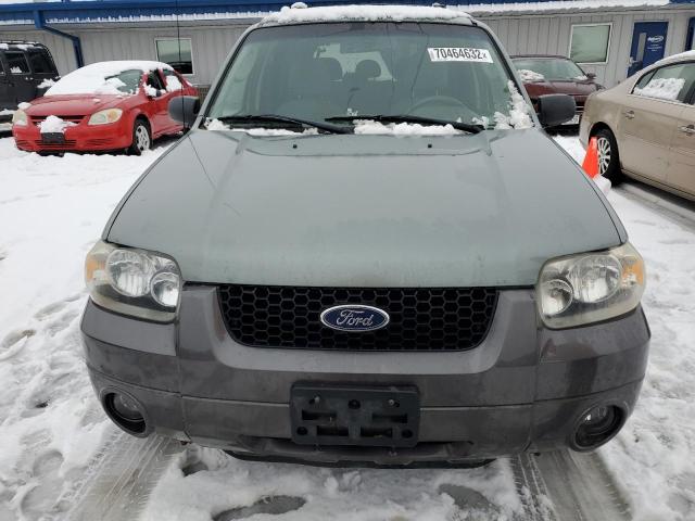 Photo 5 from auction – 2005 FORD ESCAPE XLT with VIN 1FMYU03135KB54818