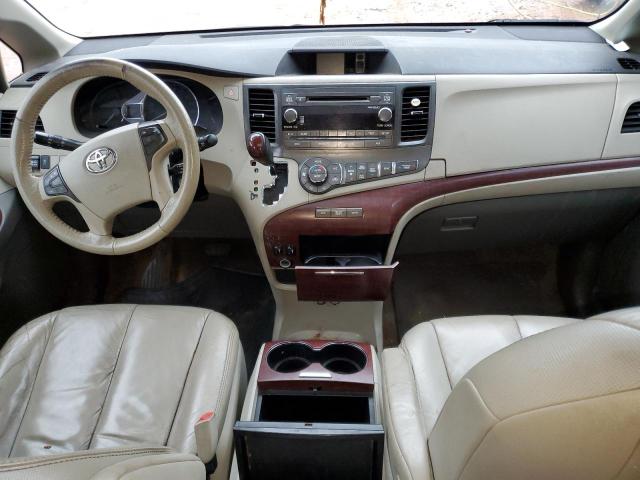 Photo 8 from auction – 2011 TOYOTA SIENNA XLE with VIN 5TDYK3DC1BS118836