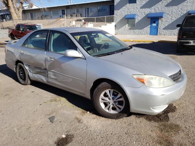 Photo 4 from auction – 2004 TOYOTA CAMRY LE with VIN 4T1BF30KX4U581964