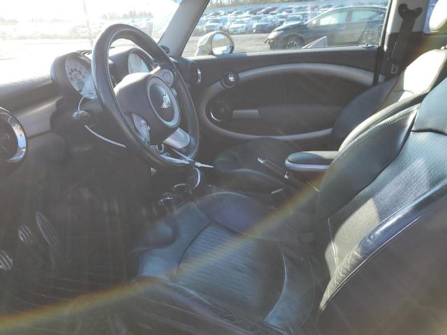 Photo 7 from auction – 2010 MINI COOPER with VIN WMWMF7C50ATX44078