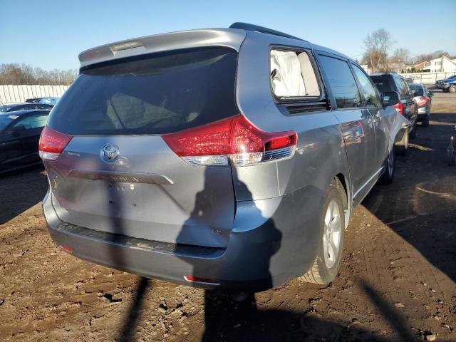 Photo 3 from auction – 2012 TOYOTA SIENNA LE with VIN 5TDKK3DC7CS202456