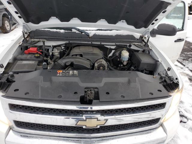 Photo 11 from auction – 2011 CHEVROLET SILVERADO with VIN 1GCRKSE36BZ264466