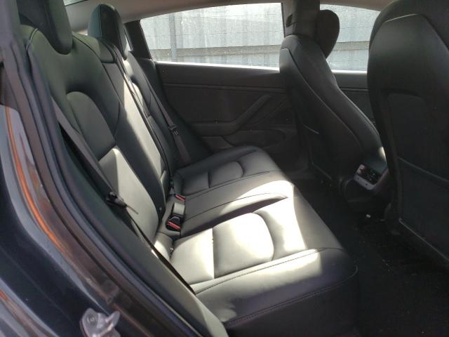 Photo 10 from auction – 2018 TESLA MODEL 3 with VIN 5YJ3E1EA0JF048283