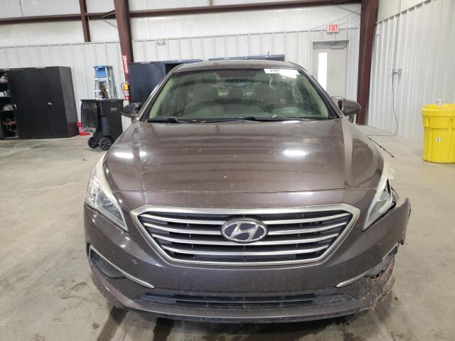 Photo 5 from auction – 2017 HYUNDAI SONATA SE with VIN 5NPE24AF3HH517088