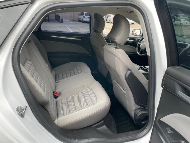 Photo 6 from auction – 2016 FORD FUSION S with VIN 3FA6P0G76GR250898