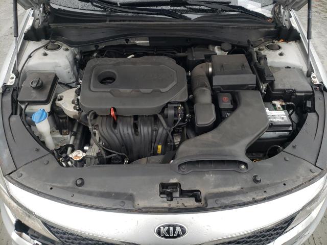 Photo 11 from auction – 2017 KIA OPTIMA LX with VIN 5XXGT4L38HG132016