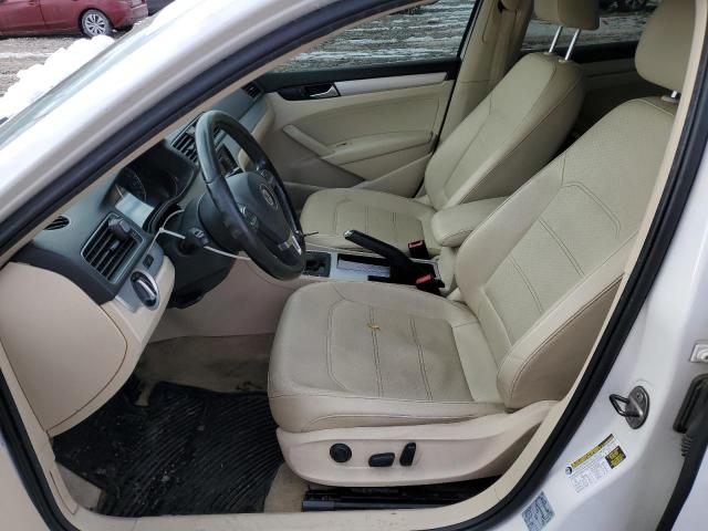 Photo 7 from auction – 2012 VOLKSWAGEN PASSAT SE with VIN 1VWBP7A30CC044604