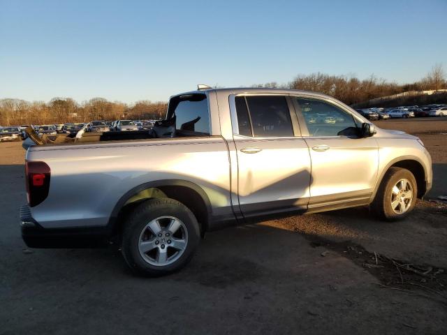 Photo 3 from auction – 2017 HONDA RIDGELINE with VIN 5FPYK3F47HB010392