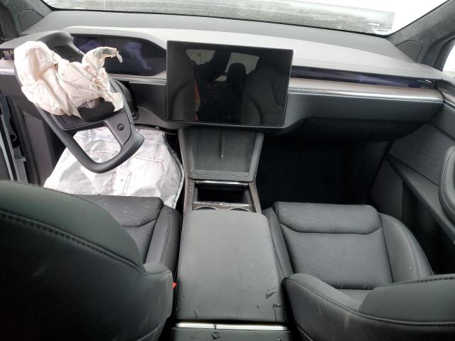 Photo 8 from auction – 2022 TESLA MODEL X with VIN 7SAXCBE59NF364984