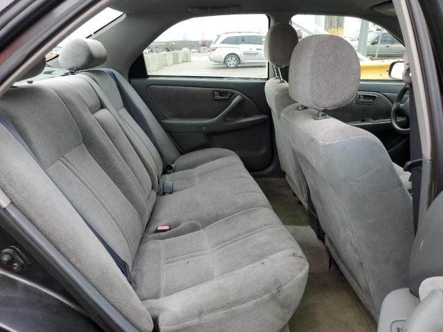 Photo 10 from auction – 2000 TOYOTA CAMRY CE with VIN 4T1BG22K4YU996417