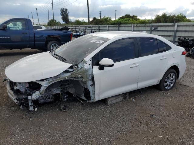 TOYOTA COROLLA LE 2020 with VIN 5YFEPRAE2LP077978 - Photo from auction