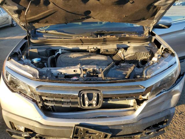 Photo 11 from auction – 2017 HONDA RIDGELINE with VIN 5FPYK3F47HB010392