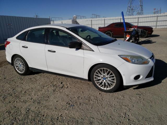 Photo 4 from auction – 2014 FORD FOCUS S with VIN 1FADP3E22EL463486