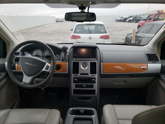 Photo 8 from auction – 2010 CHRYSLER TOWN & COU with VIN 2A4RR7DXXAR435591