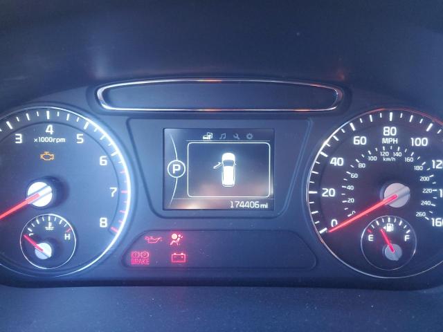 Photo 9 from auction – 2016 KIA SORENTO EX with VIN 5XYPH4A53GG041395