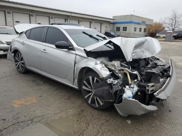 Photo 4 from auction – 2019 NISSAN ALTIMA SR with VIN 1N4BL4CV6KC127308