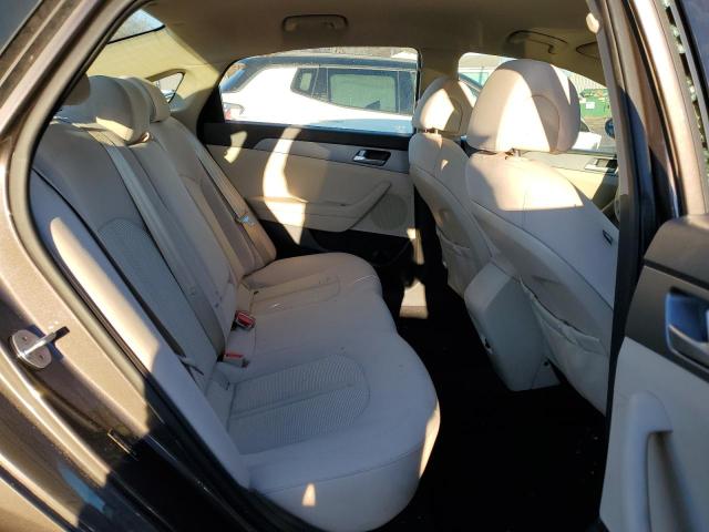Photo 10 from auction – 2017 HYUNDAI SONATA SE with VIN 5NPE24AF9HH445748