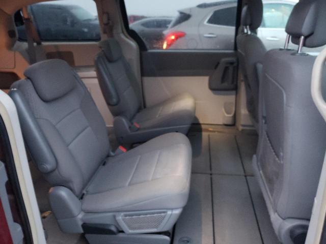 Photo 11 from auction – 2010 DODGE GRAND CARA with VIN 2D4RN5D18AR317317