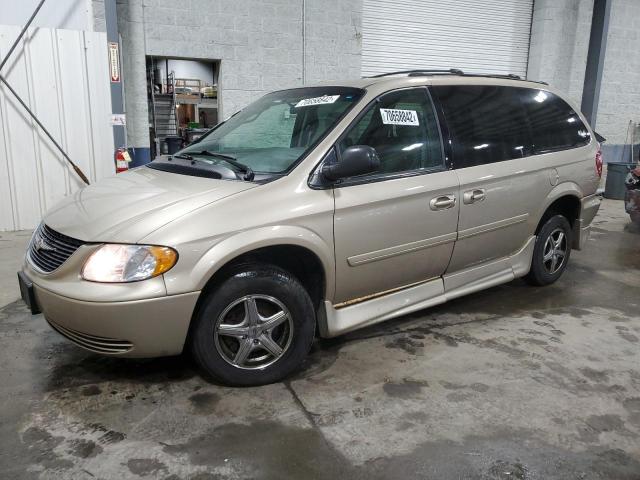 CHRYSLER TOWN & COU 2004 with VIN 1C4GP44R54B532607 - Photo from auction
