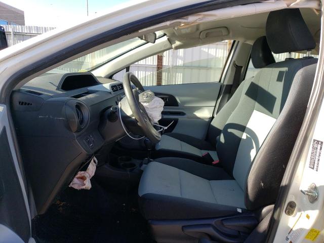Photo 7 from auction – 2012 TOYOTA PRIUS C with VIN JTDKDTB30C1015764