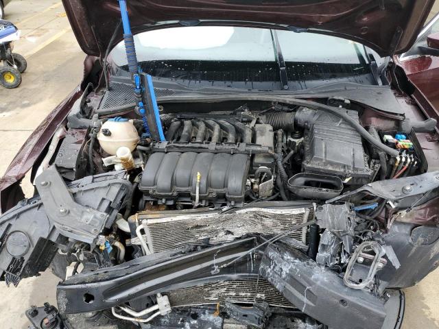 Photo 11 from auction – 2013 VOLKSWAGEN PASSAT SEL with VIN 1VWCM7A31DC032881