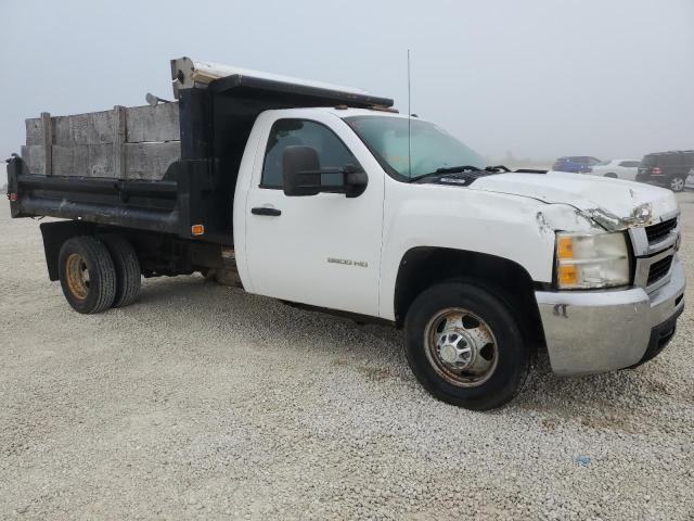 Photo 4 from auction – 2010 CHEVROLET SILVERADO with VIN 1GB6KZBK9AF124259