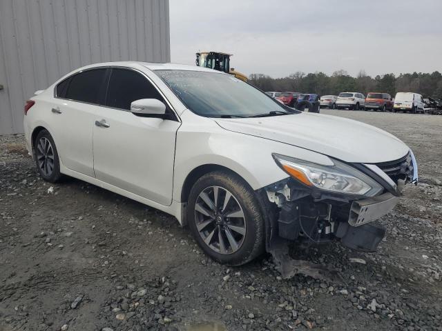 Photo 4 from auction – 2016 NISSAN ALTIMA 2.5 with VIN 1N4AL3AP8GC172722