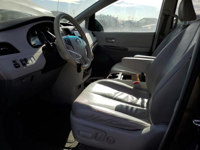 Photo 7 from auction – 2011 TOYOTA SIENNA XLE with VIN 5TDYK3DC5BS025804