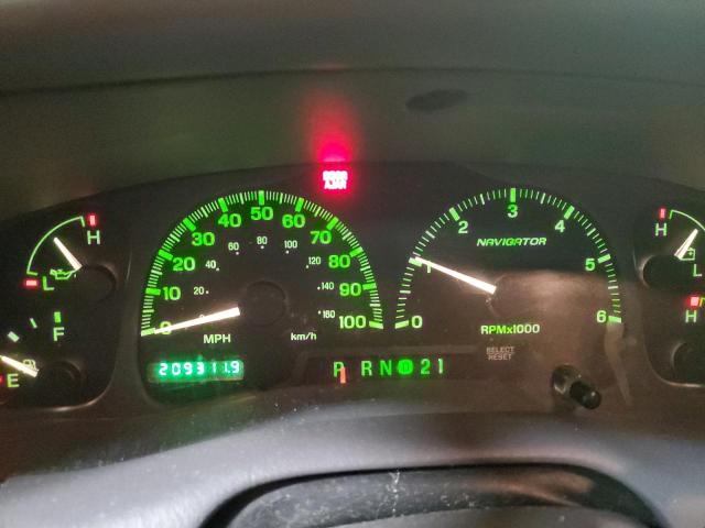 Photo 9 from auction – 2001 LINCOLN NAVIGATOR with VIN 5LMFU28R51LJ27736