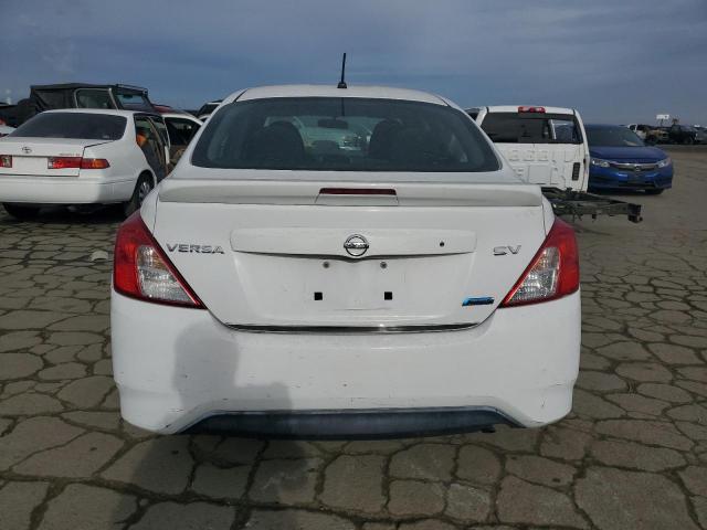 صورة رقم 6 من المزاد - 2015 NISSAN VERSA S مع VIN 3N1CN7AP9FL926849