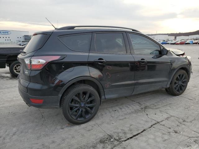 Photo 3 from auction – 2017 FORD ESCAPE SE with VIN 1FMCU0GD6HUC78444
