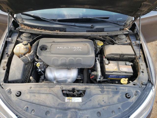 Photo 11 from auction – 2016 CHRYSLER 200 C with VIN 1C3CCCCB0GN147391
