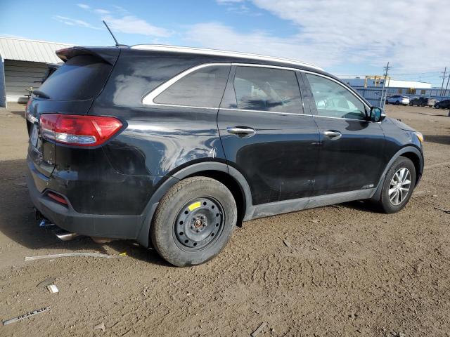 Photo 3 from auction – 2017 KIA SORENTO LX with VIN 5XYPGDA53HG227832