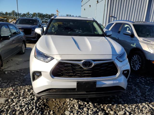 Photo 5 from auction – 2022 TOYOTA HIGHLANDER with VIN 5TDGZRBH9NS247341