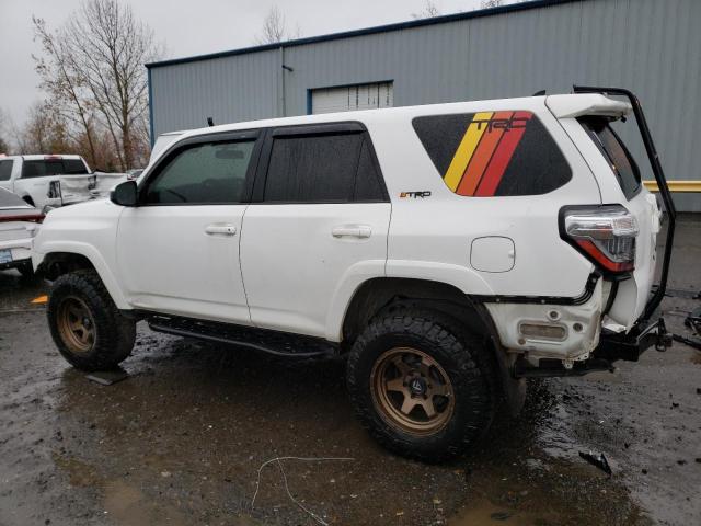 Photo 2 from auction – 2015 TOYOTA 4RUNNER SR with VIN JTEBU5JR9F5260444