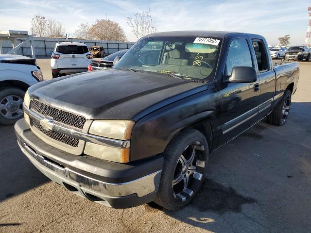 CHEVROLET SILVERADO 2004 with VIN 2GCEC19V141108137 - Photo from auction
