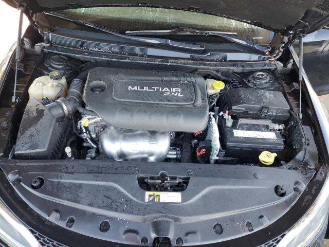 Photo 11 from auction – 2016 CHRYSLER 200 LIMITE with VIN 1C3CCCAB8GN108017