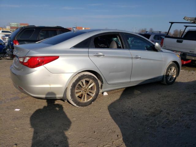 Photo 3 from auction – 2013 HYUNDAI SONATA GLS with VIN 5NPEB4AC0DH565227