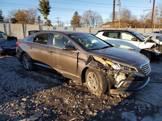 Photo 4 from auction – 2017 HYUNDAI SONATA SE with VIN 5NPE24AF9HH445748