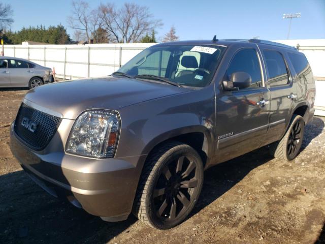 GMC YUKON DENA 2011 with VIN 1GKS2EEF2BR127381 - Photo from auction