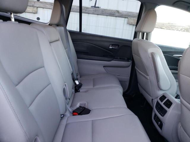 Photo 11 from auction – 2016 HONDA PILOT EXL with VIN 5FNYF6H84GB016311