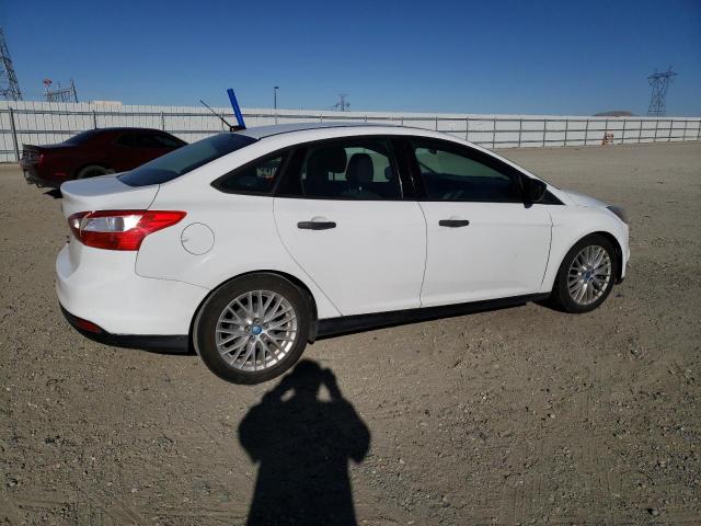 Photo 3 from auction – 2014 FORD FOCUS S with VIN 1FADP3E22EL463486