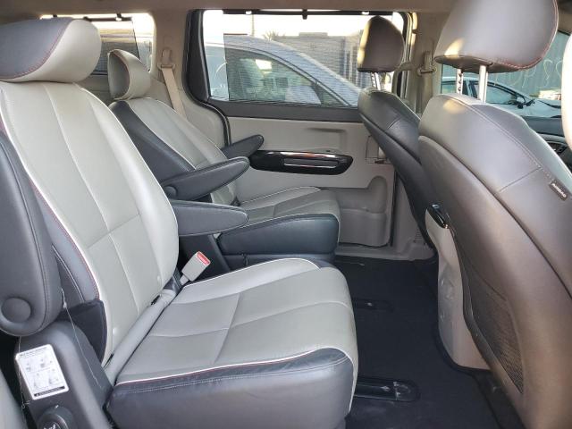 Photo 11 from auction – 2015 KIA SEDONA EX with VIN KNDMC5C11F6018670