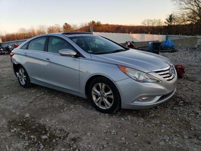 Photo 4 from auction – 2011 HYUNDAI SONATA with VIN 5NPEC4AC3BH080168