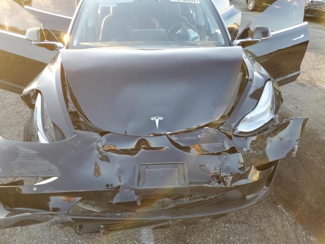 Photo 11 from auction – 2019 TESLA MODEL 3 with VIN 5YJ3E1EA4KF417079