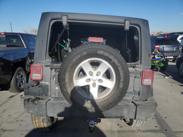 Photo 6 from auction – 2016 JEEP WRANGLER U with VIN 1C4BJWDG2GL302351
