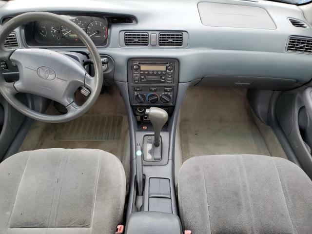 Photo 8 from auction – 2000 TOYOTA CAMRY CE with VIN 4T1BG22K4YU996417