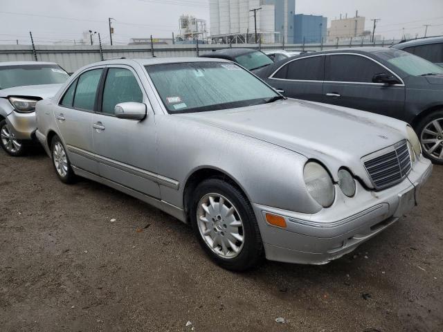 Photo 4 from auction – 2000 MERCEDES-BENZ E-320 with VIN WDBJF65J5YB080708
