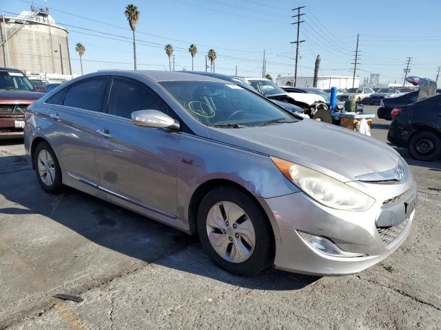 Photo 4 from auction – 2013 HYUNDAI SONATA HYB with VIN KMHEC4A48DA064742